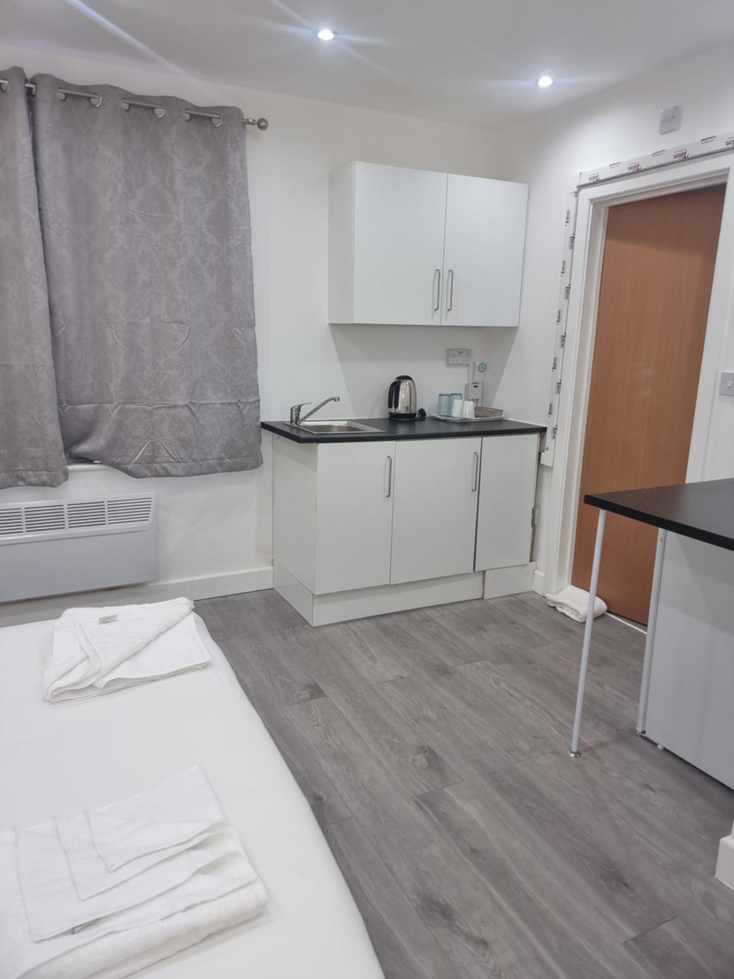 Brand New Studios In Harrow Buitenkant foto