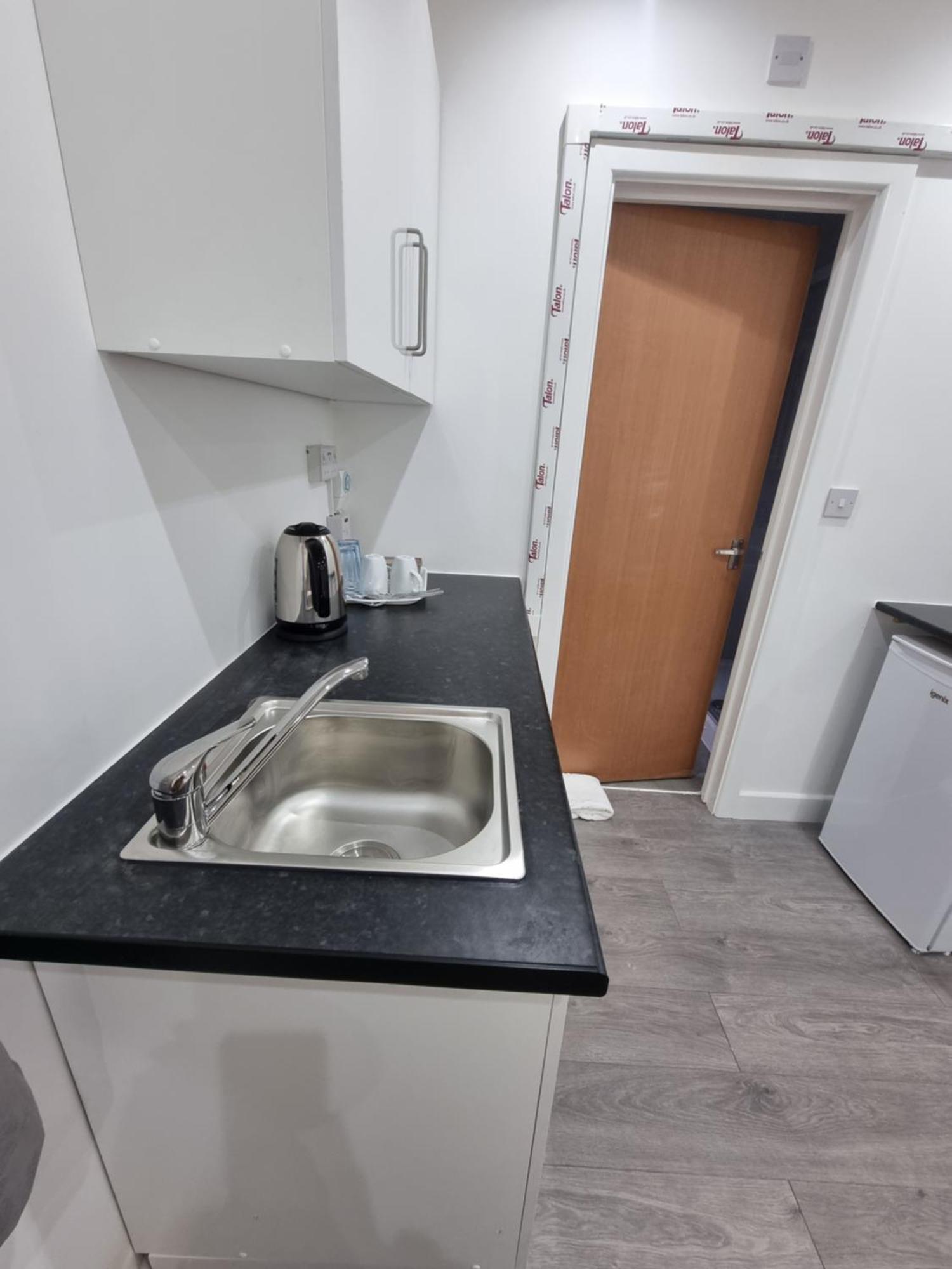 Brand New Studios In Harrow Buitenkant foto