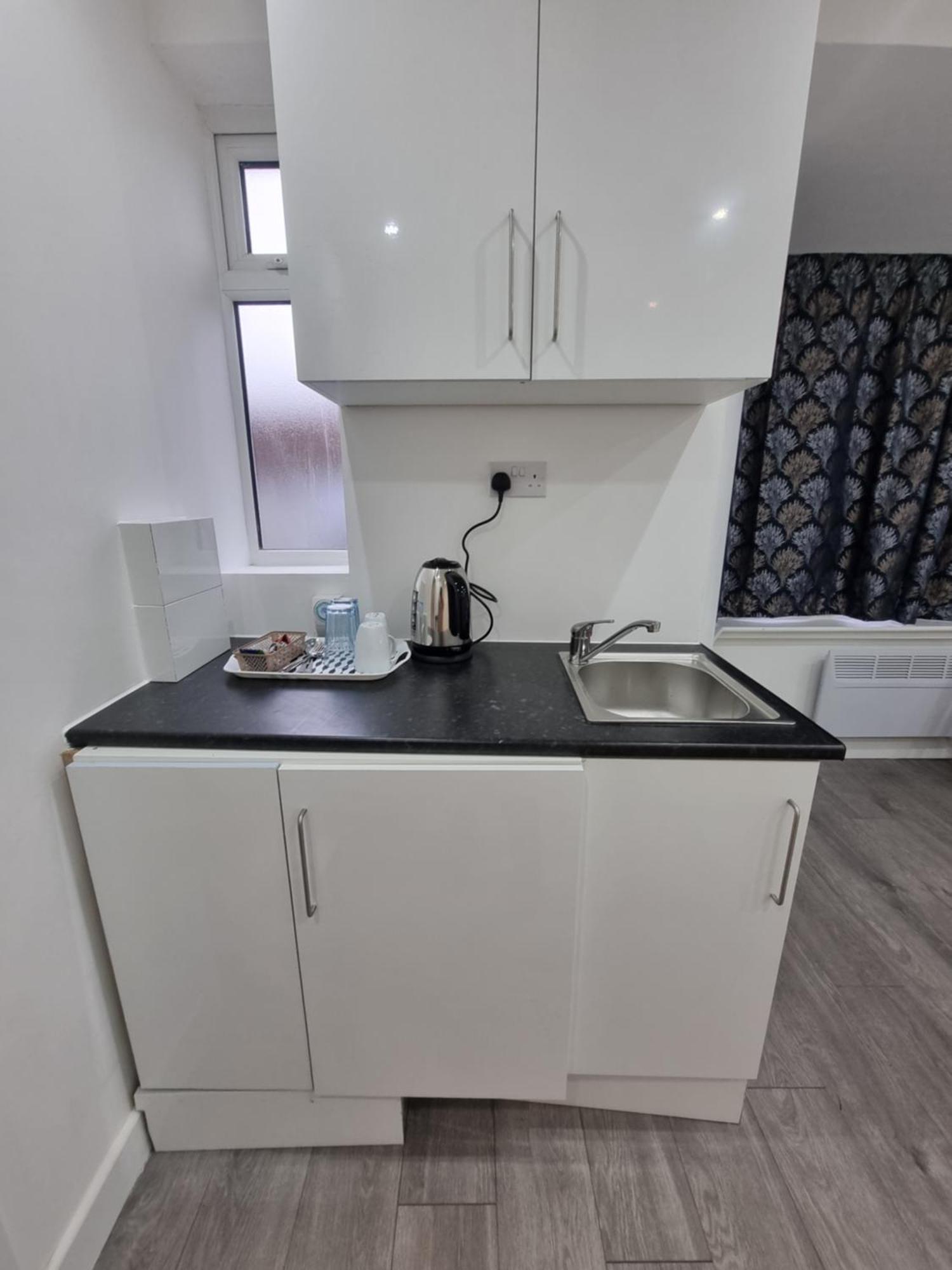 Brand New Studios In Harrow Buitenkant foto