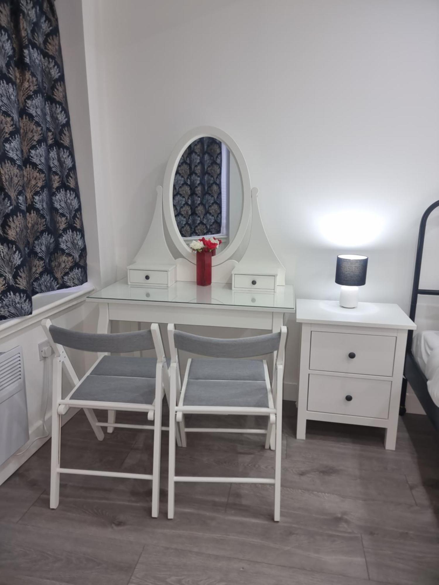 Brand New Studios In Harrow Buitenkant foto