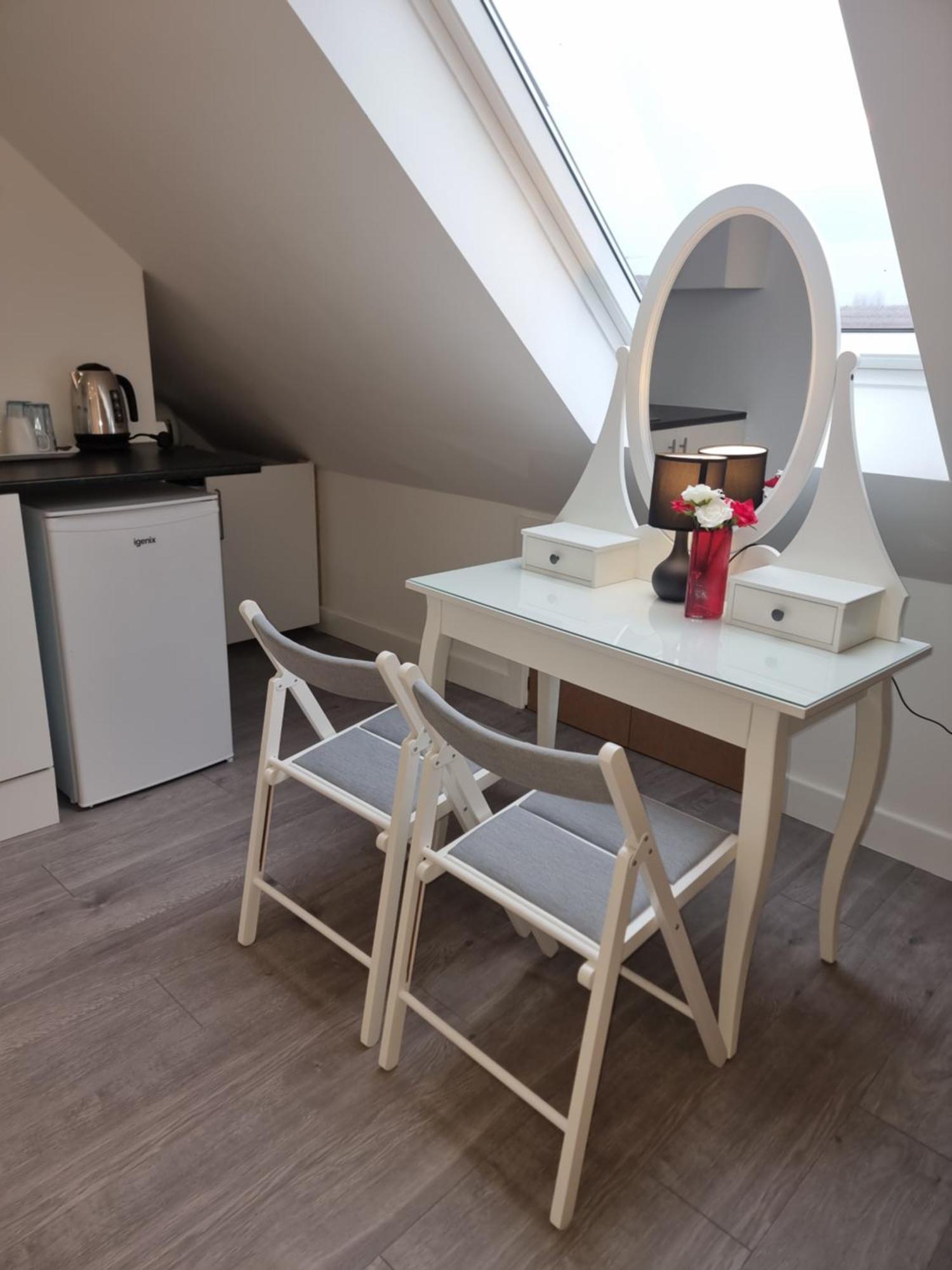 Brand New Studios In Harrow Buitenkant foto